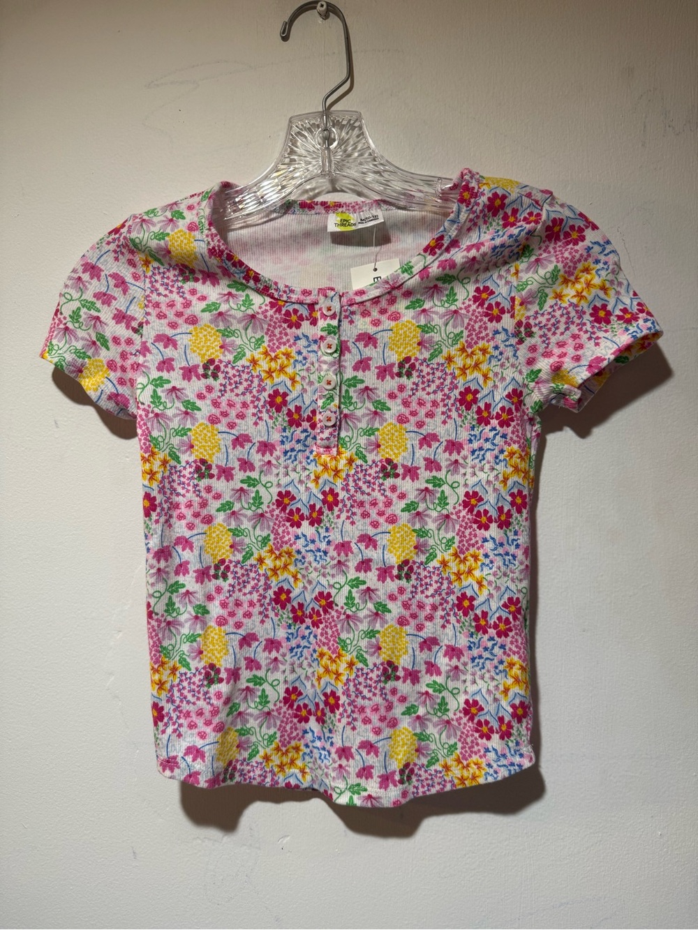 Epic Threads Pink Floral Henley Short Sleeve Top